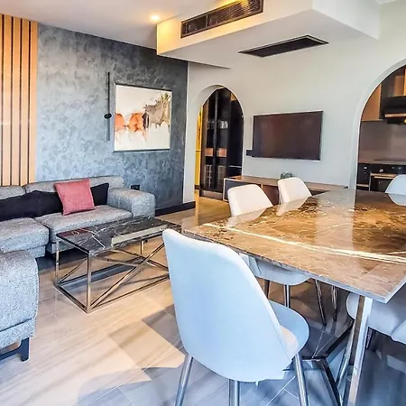 Cimentepe Deluxe Villa