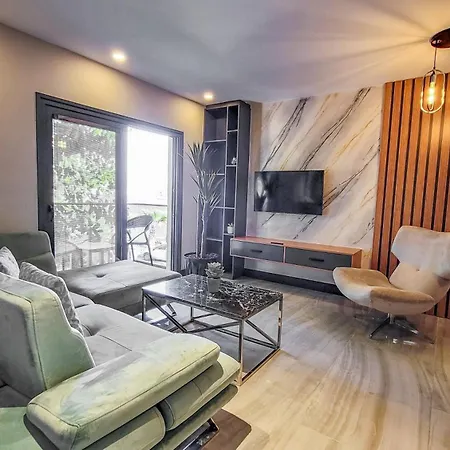 Cimentepe Deluxe Villa