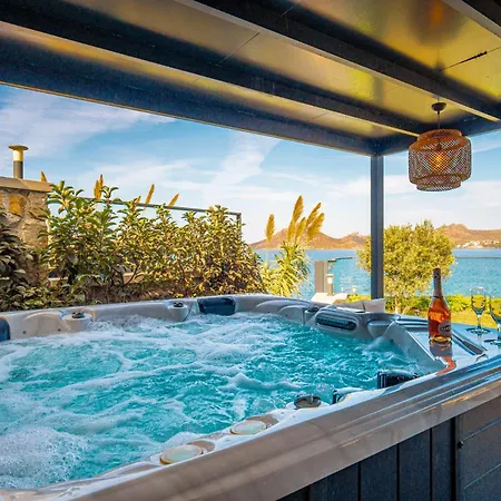 فيلة Cimentepe Deluxe *