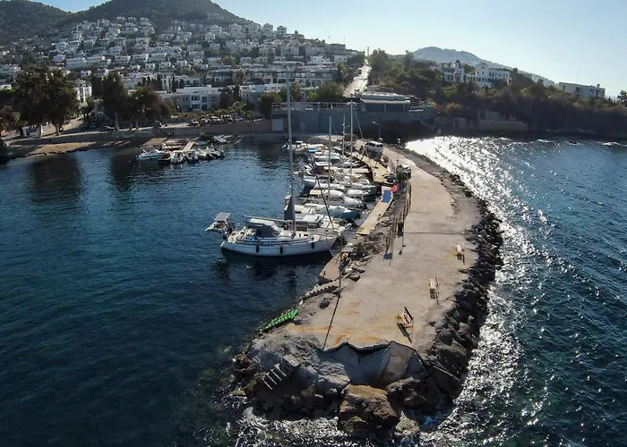 Cimentepe Deluxe Villa Bodrum